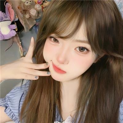 多梦女孩封面